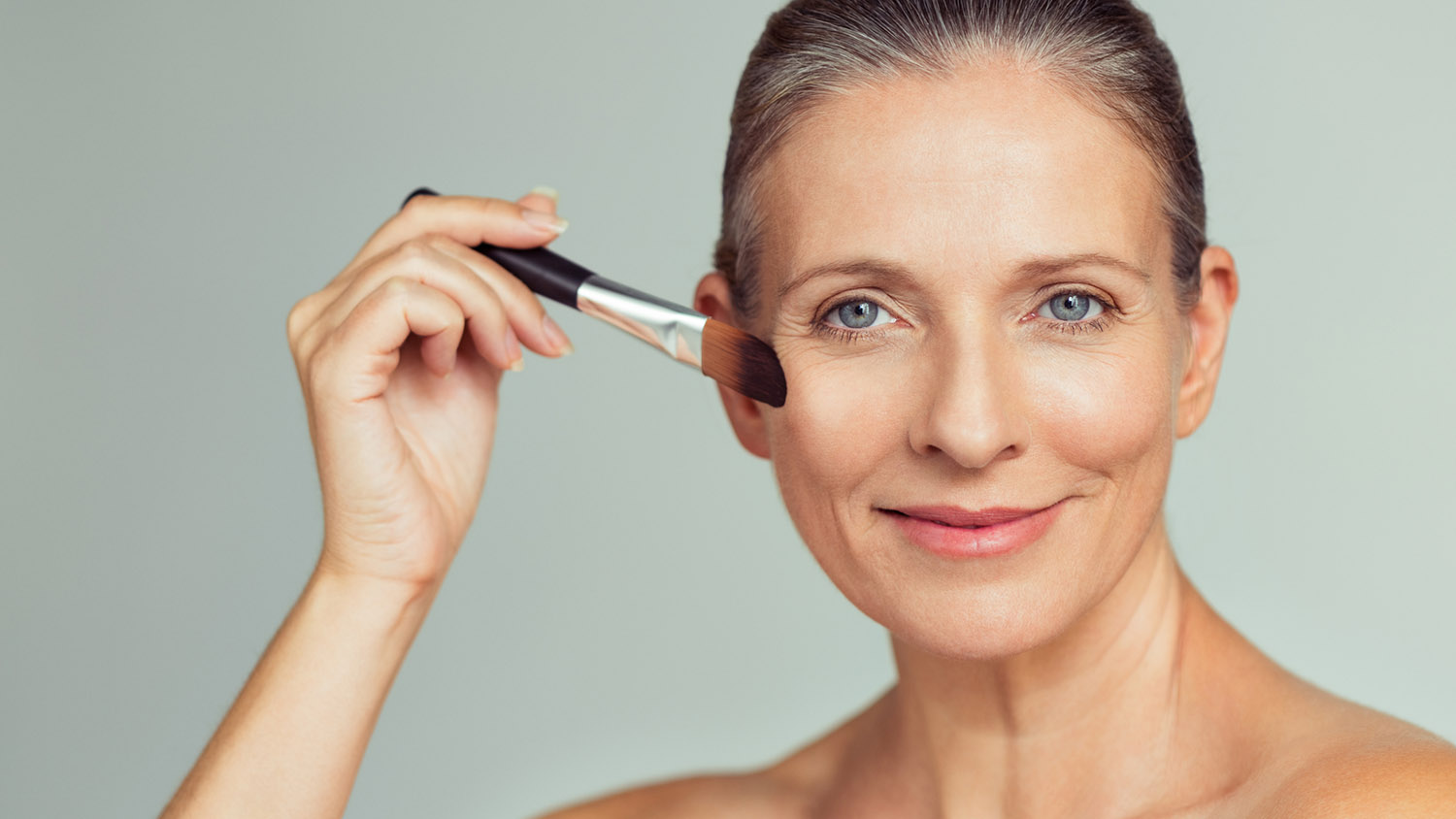 TOP 5 make-up propositions for mature women